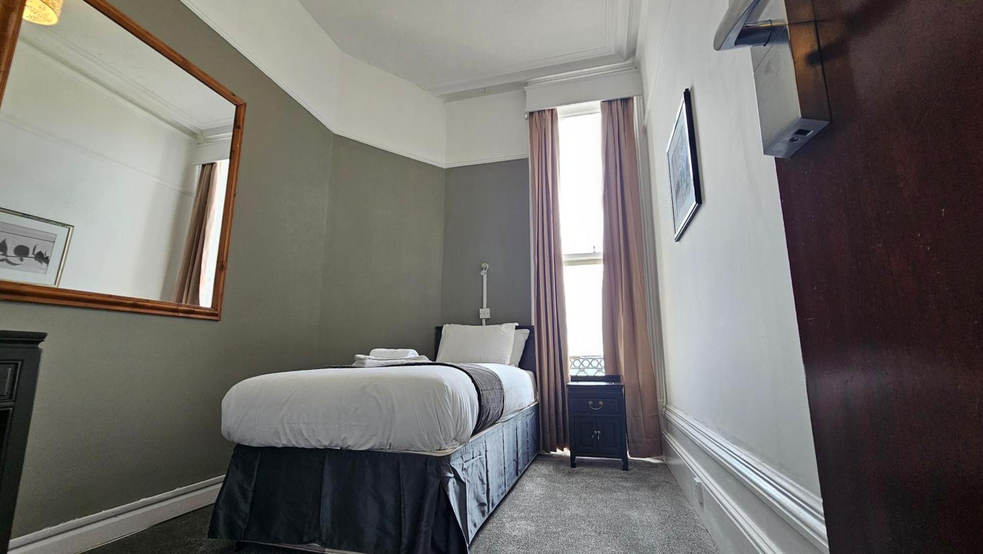 The Strand Hotel Ήστμπορν Εξωτερικό φωτογραφία