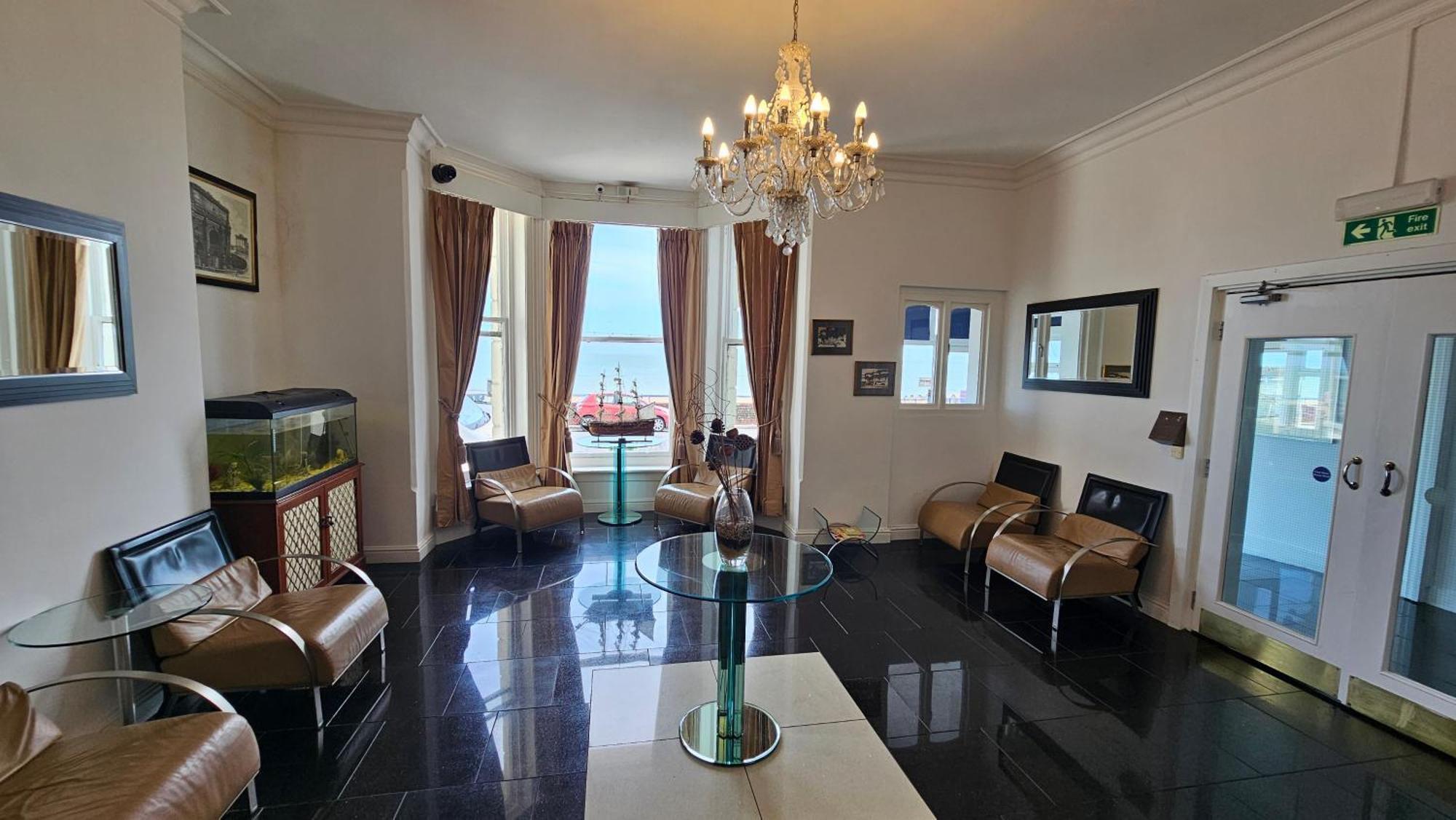 The Strand Hotel Ήστμπορν Εξωτερικό φωτογραφία